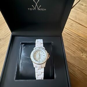 Toywatch Women’s watch